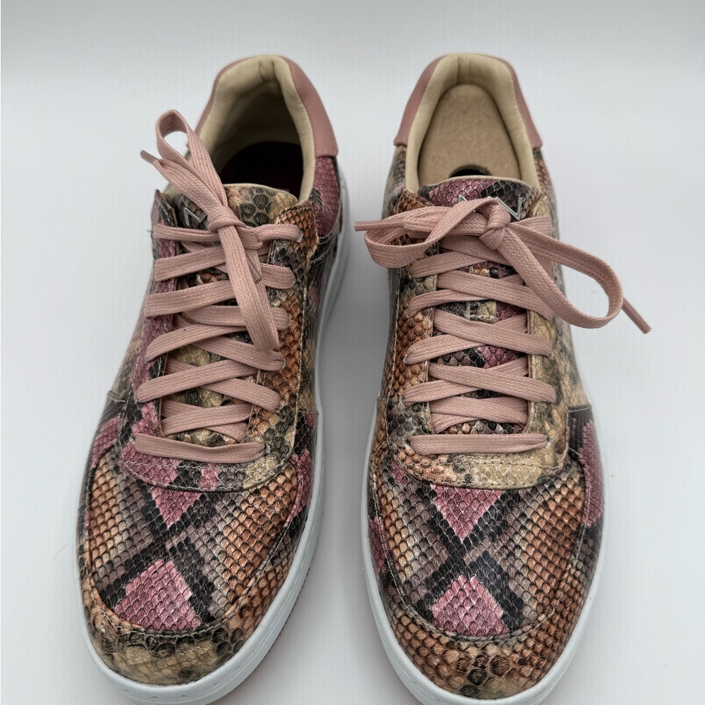 NWOT Mark Nason womens Palmilla - Paseo
Sneaker, Snake print